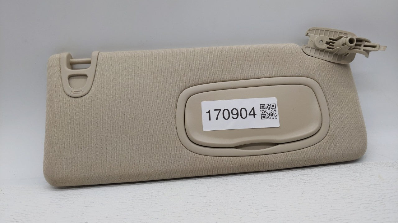 2016-2017 Chrysler 200 Sun Visor Shade Replacement Passenger Right Mirror Fits Fits 2016 2017 OEM Used Auto Parts - Oemuseda