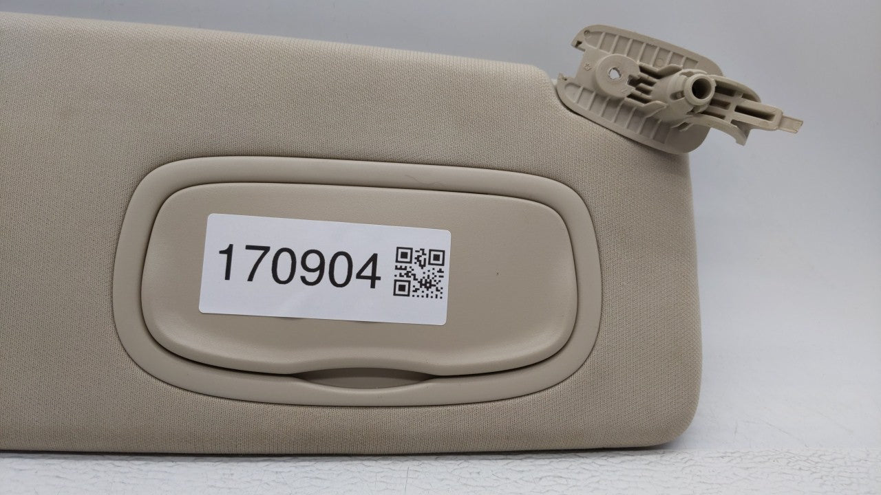 2016-2017 Chrysler 200 Sun Visor Shade Replacement Passenger Right Mirror Fits Fits 2016 2017 OEM Used Auto Parts - Oemuseda