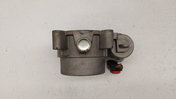 2015-2017 Chrysler 200 Throttle Body P/N:04891970AC 04891970AB Fits Fits 2014 2015 2016 2017 2018 OEM Used Auto Parts