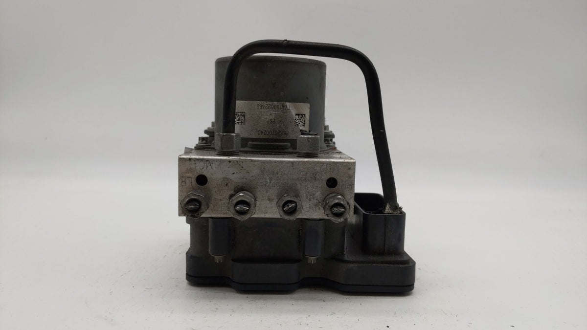 2016 Chrysler 200 Anti-Lock Brake ABS Pump Module Actuator OEM P/N:68267002AC 68293539AB Fits OEM Used Auto Parts - Oemuseda