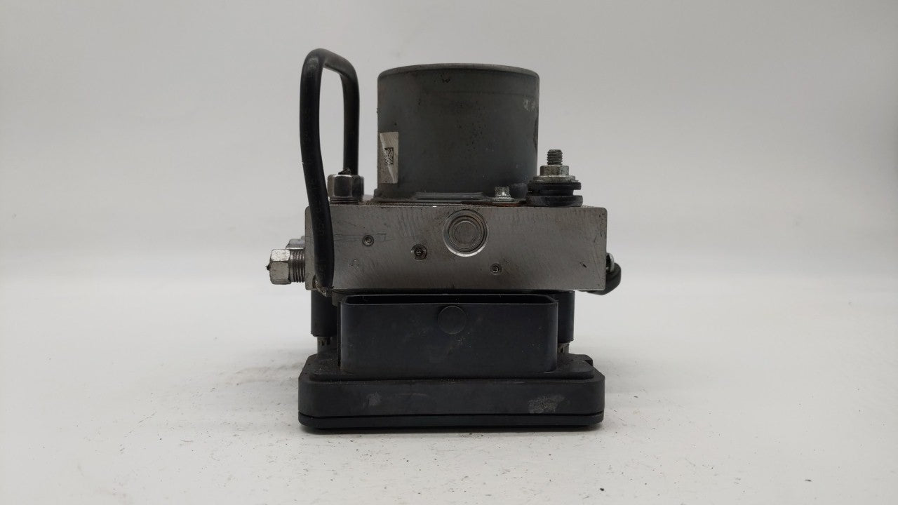 2016 Chrysler 200 ABS Pump Control Module Replacement P/N:68267002AC 68293539AB Fits OEM Used Auto Parts - Oemusedautoparts1