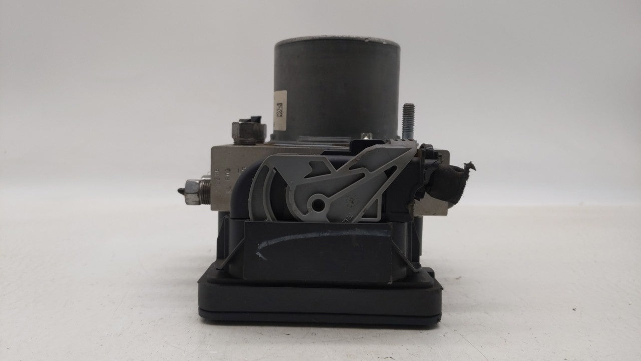 2016 Chrysler 200 ABS Pump Control Module Replacement P/N:68267002AC 68293539AB Fits OEM Used Auto Parts - Oemusedautoparts1