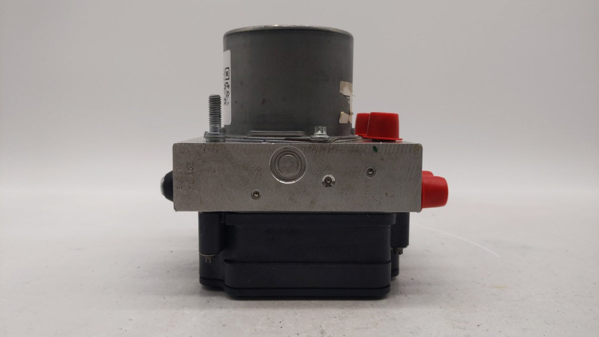 2016 Chrysler 200 Anti-Lock Brake ABS Pump Module Actuator OEM P/N:68267002AC 68293539AB Fits OEM Used Auto Parts - Oemuseda