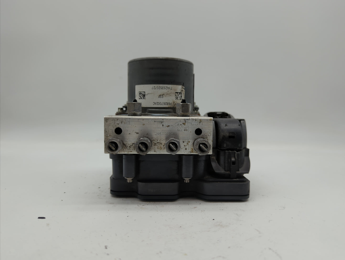 2016 Chrysler 200 ABS Pump Control Module Replacement P/N:68267002AC 68293539AB Fits OEM Used Auto Parts - Oemusedautoparts1