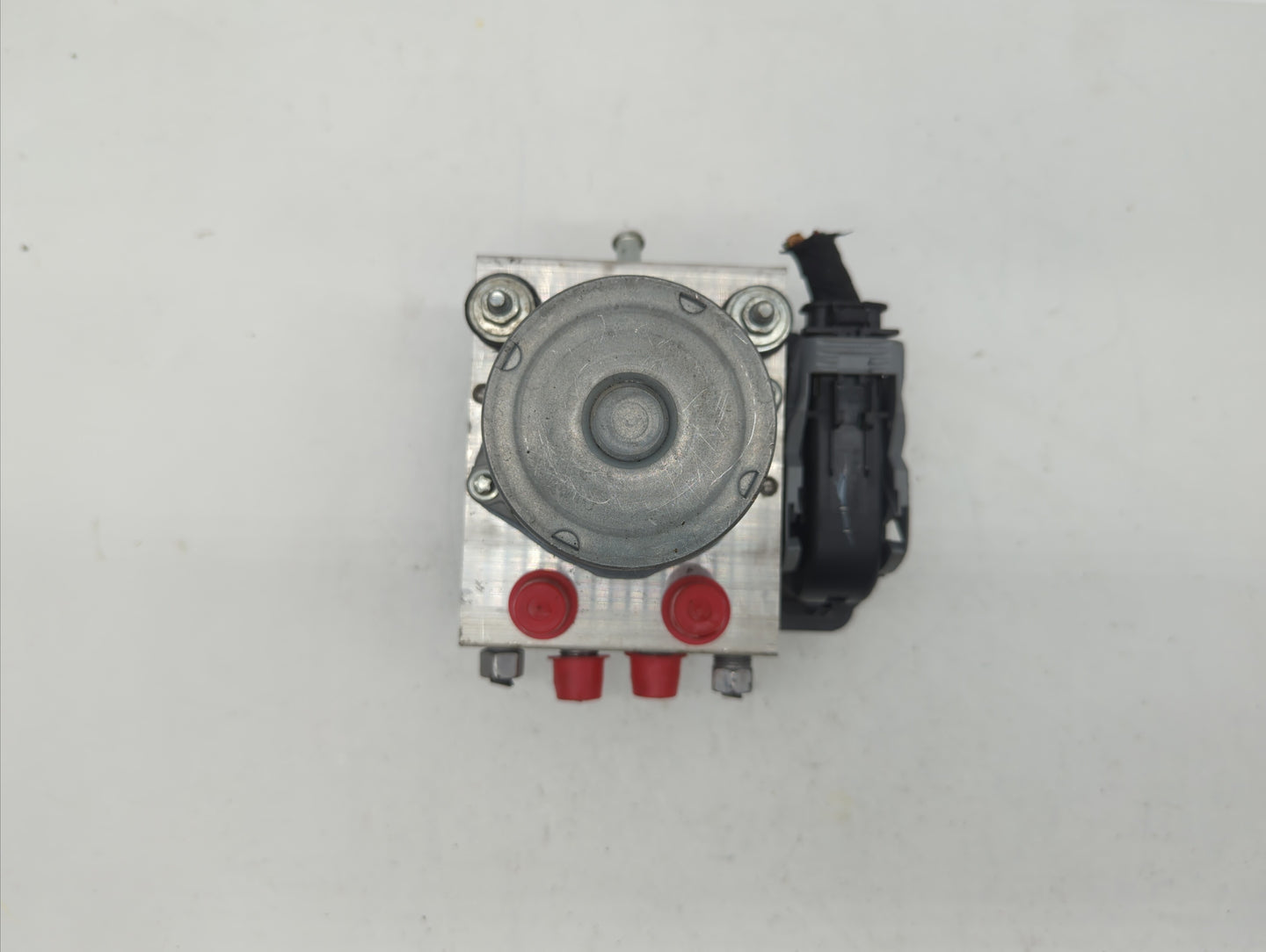 2016 Chrysler 200 ABS Pump Control Module Replacement P/N:68267002AC 68293539AB Fits OEM Used Auto Parts - Oemusedautoparts1