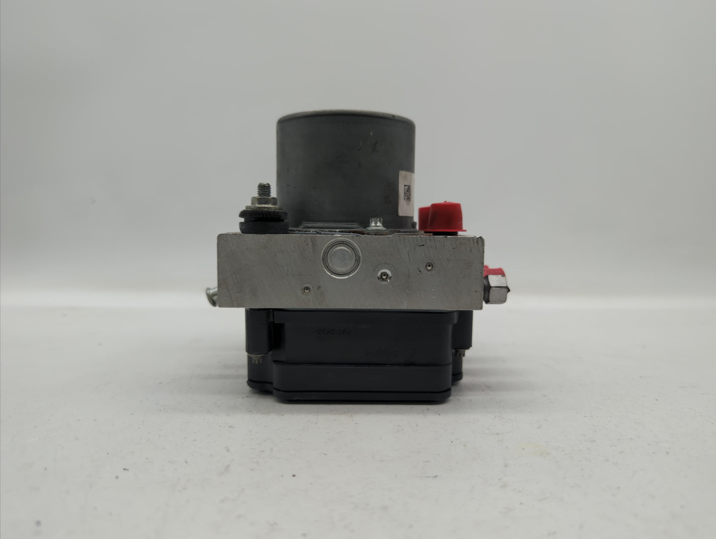 2016 Chrysler 200 ABS Pump Control Module Replacement P/N:68267002AC 68293539AB Fits OEM Used Auto Parts - Oemusedautoparts1
