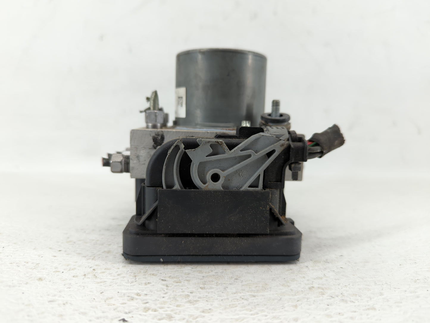 2016 Chrysler 200 ABS Pump Control Module Replacement P/N:68267002AC 68293539AB Fits OEM Used Auto Parts - Oemusedautoparts1