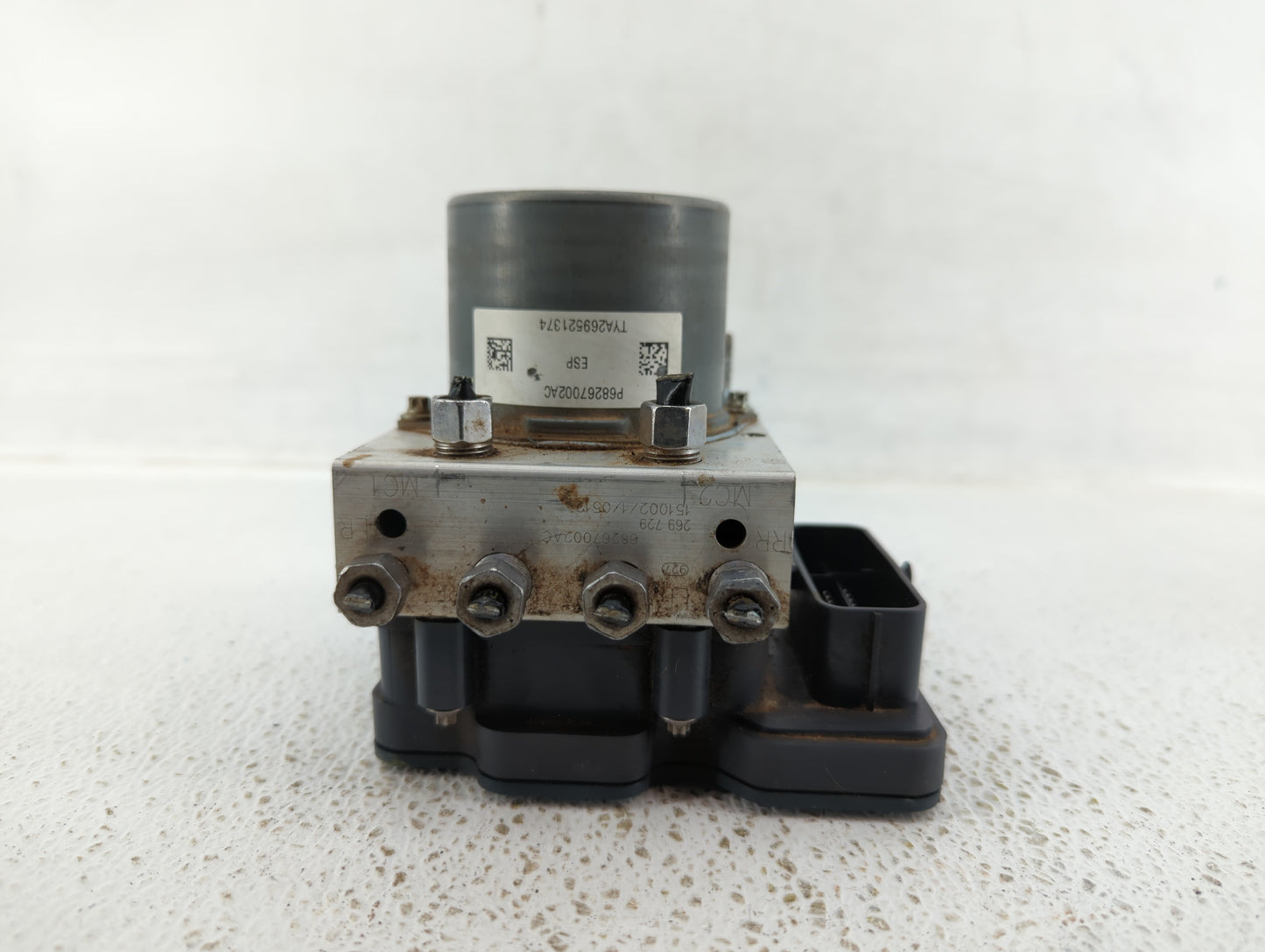 2016 Chrysler 200 ABS Pump Control Module Replacement P/N:P68267002AC 68267002AC, 68293539AB Fits OEM Used Auto Parts - Oemu