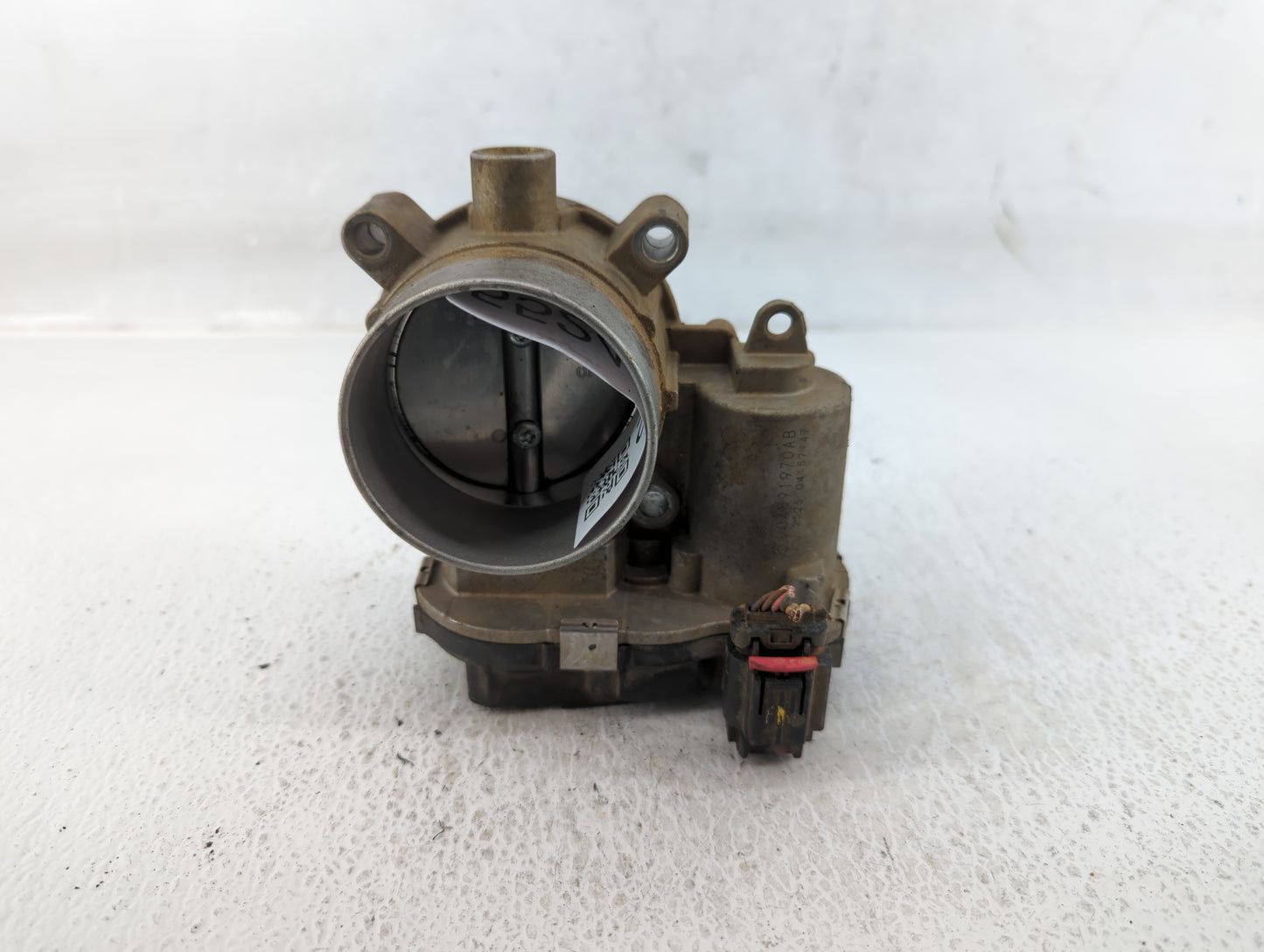 2015-2017 Chrysler 200 Throttle Body P/N:04891970AB Fits Fits 2014 2015 2016 2017 2018 2019 2020 2021 2022 OEM Used Auto Par