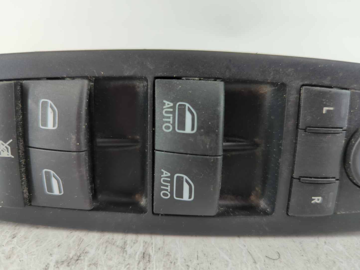 2015-2017 Chrysler 200 Master Power Window Switch Replacement Driver Side Left P/N:68271206AA Fits OEM Used Auto Parts - Oem