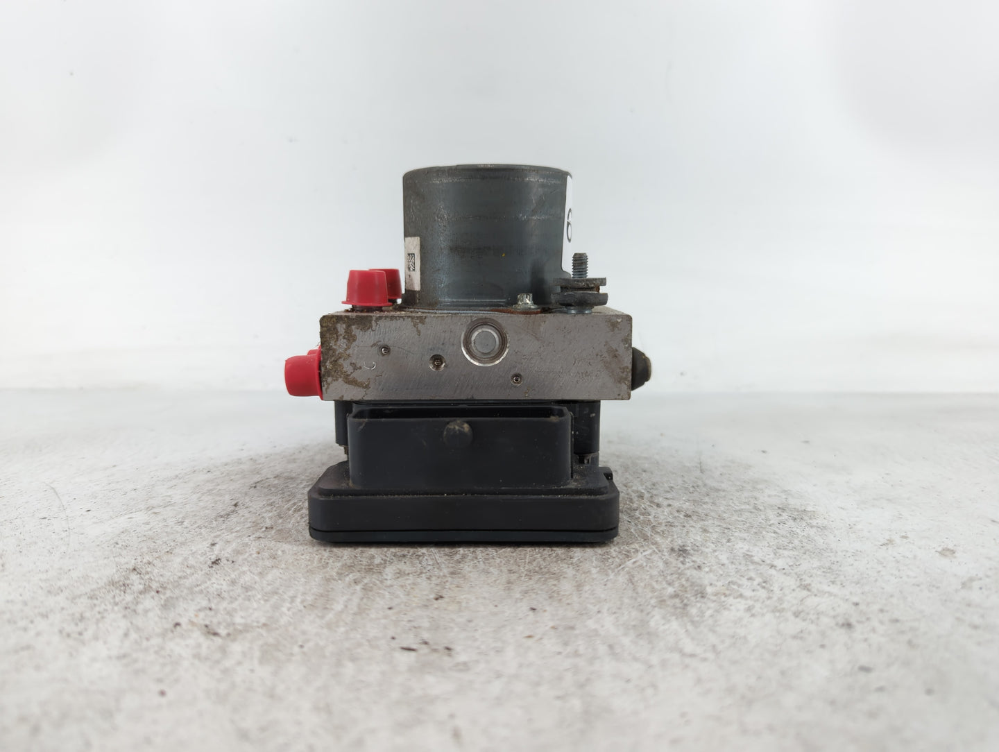 2016 Chrysler 200 ABS Pump Control Module Replacement P/N:P68267002AC Fits OEM Used Auto Parts - Oemusedautoparts1.com