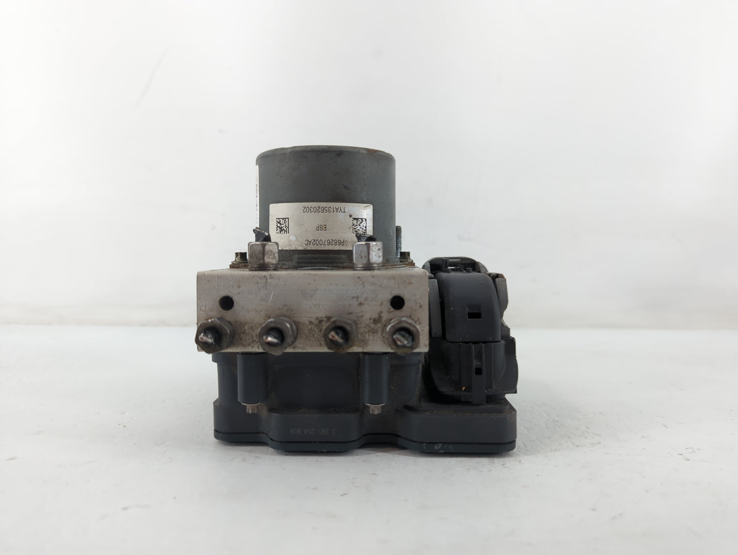 2016 Chrysler 200 ABS Pump Control Module Replacement P/N:P68267002AC Fits OEM Used Auto Parts - Oemusedautoparts1.com