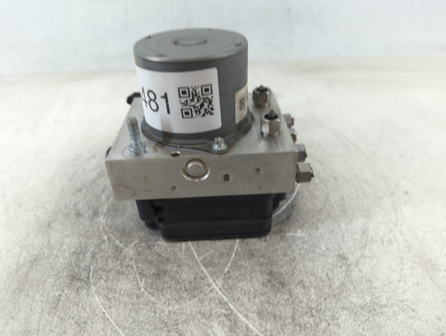 2016 Chrysler 200 ABS Pump Control Module Replacement P/N:P68267002AC Fits OEM Used Auto Parts - Oemusedautoparts1.com