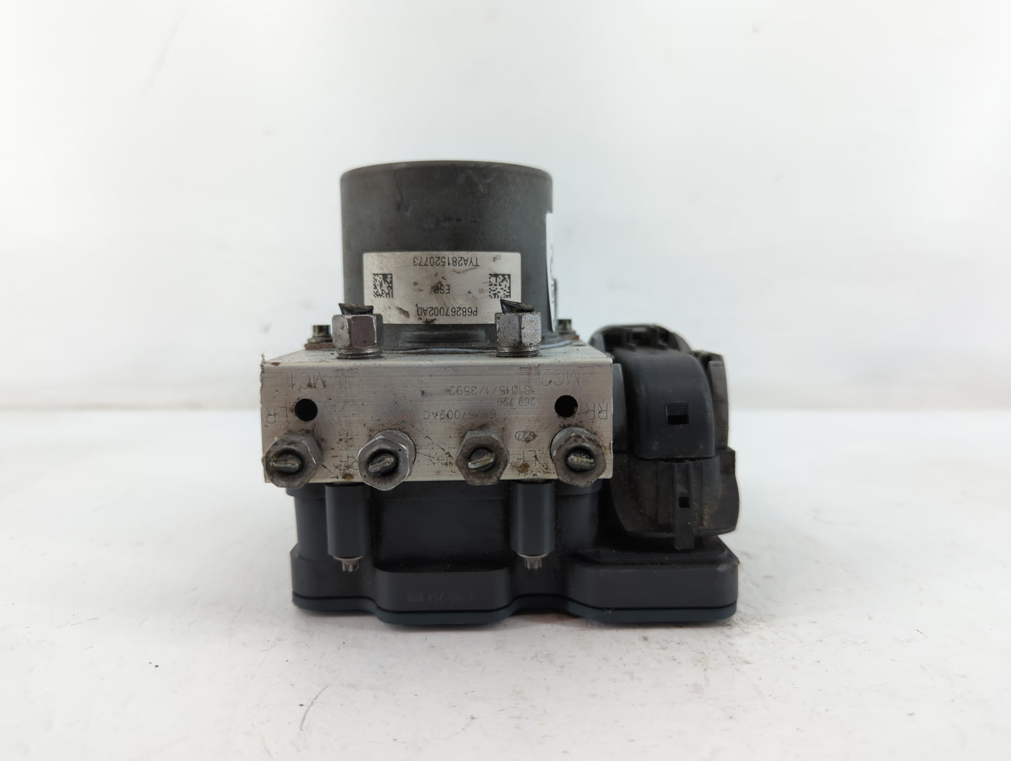 2016 Chrysler 200 ABS Pump Control Module Replacement P/N:68267002AC Fits OEM Used Auto Parts - Oemusedautoparts1.com
