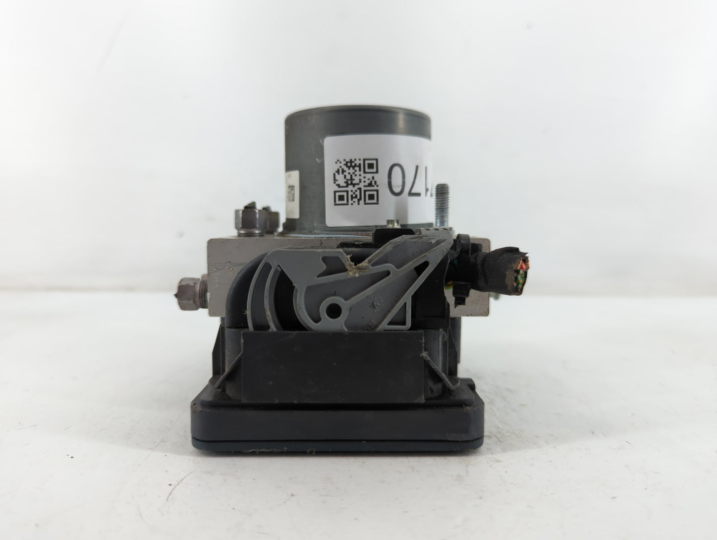 2016 Chrysler 200 ABS Pump Control Module Replacement P/N:68267002AC Fits OEM Used Auto Parts - Oemusedautoparts1.com