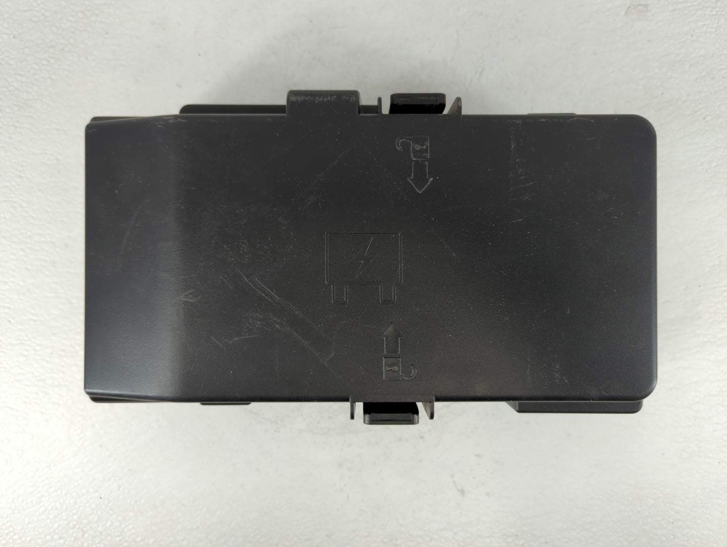 2016-2017 Chrysler 200 Fusebox Fuse Box Panel Relay Module P/N:6351-3497 Fits Fits 2016 2017 OEM Used Auto Parts - Oemusedau