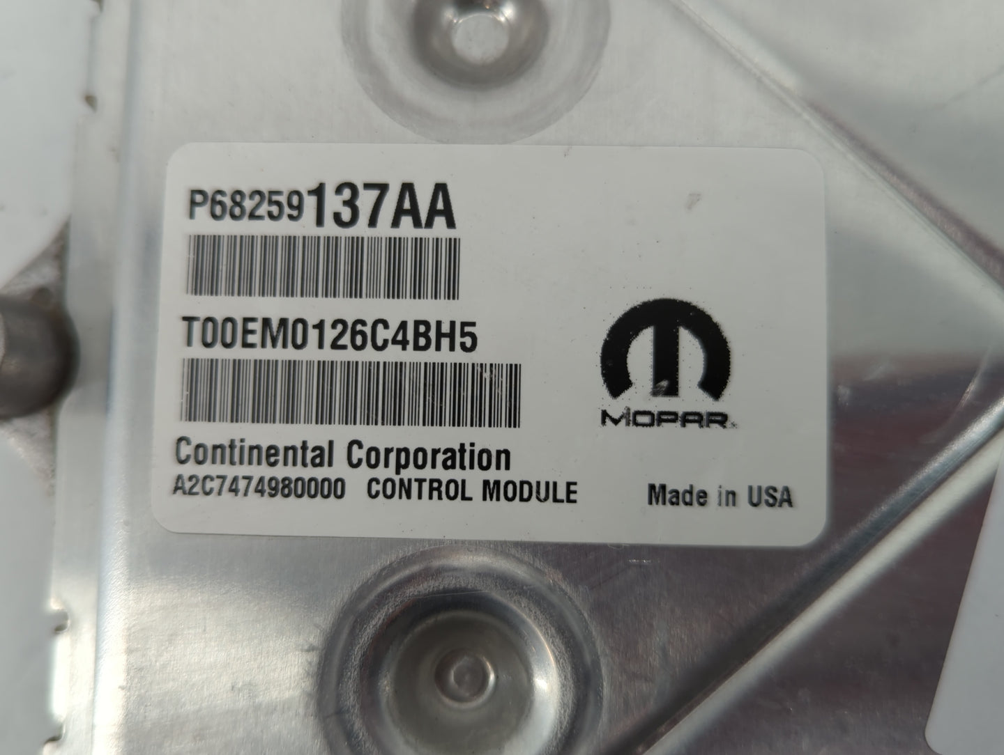 2016-2017 Chrysler 200 PCM Engine Control Computer ECU ECM PCU OEM P/N:5749740 P68259137AA Fits Fits 2016 2017 OEM Used Auto