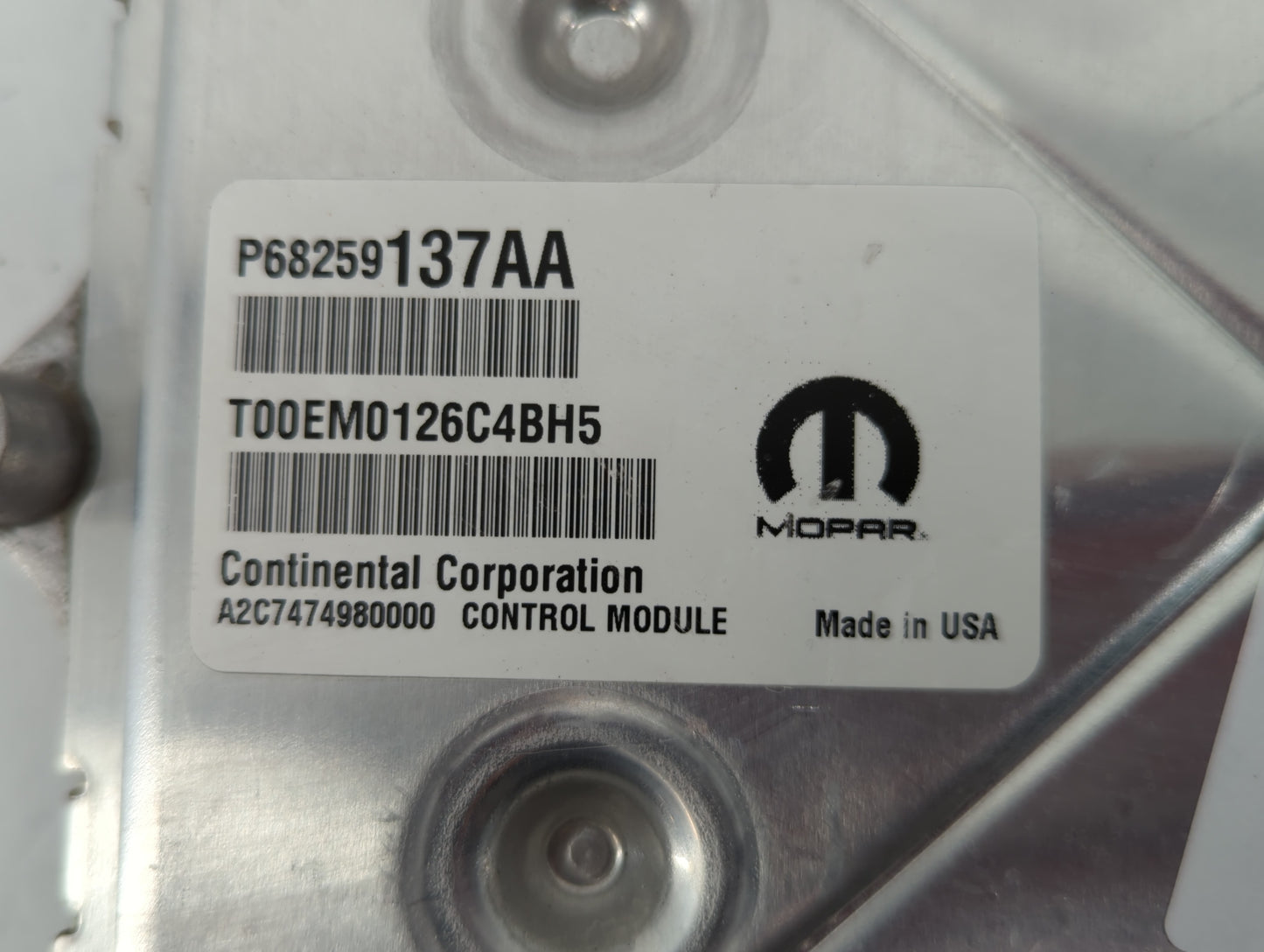 2016-2017 Chrysler 200 PCM Engine Control Computer ECU ECM PCU OEM P/N:5749740 P68259137AA Fits Fits 2016 2017 OEM Used Auto