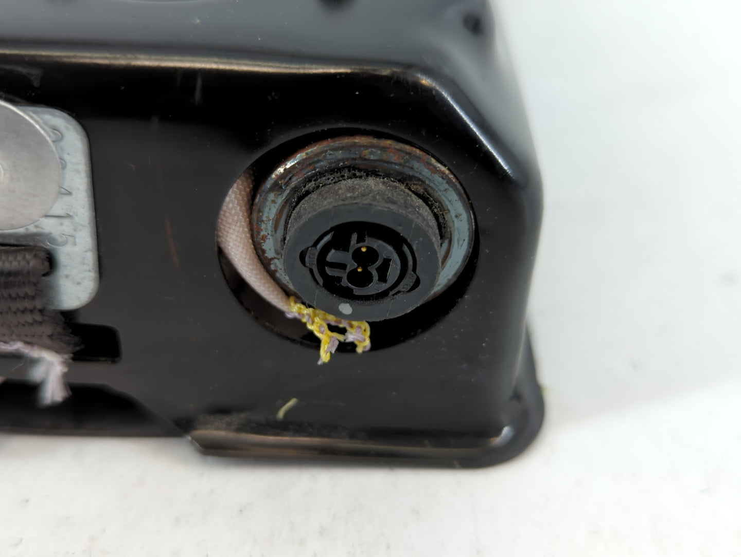 2015-2017 Chrysler 200 Air Bag Driver Left Knee OEM P/N:P68148438AC Fits Fits 2015 2016 2017 OEM Used Auto Parts - Oemusedau