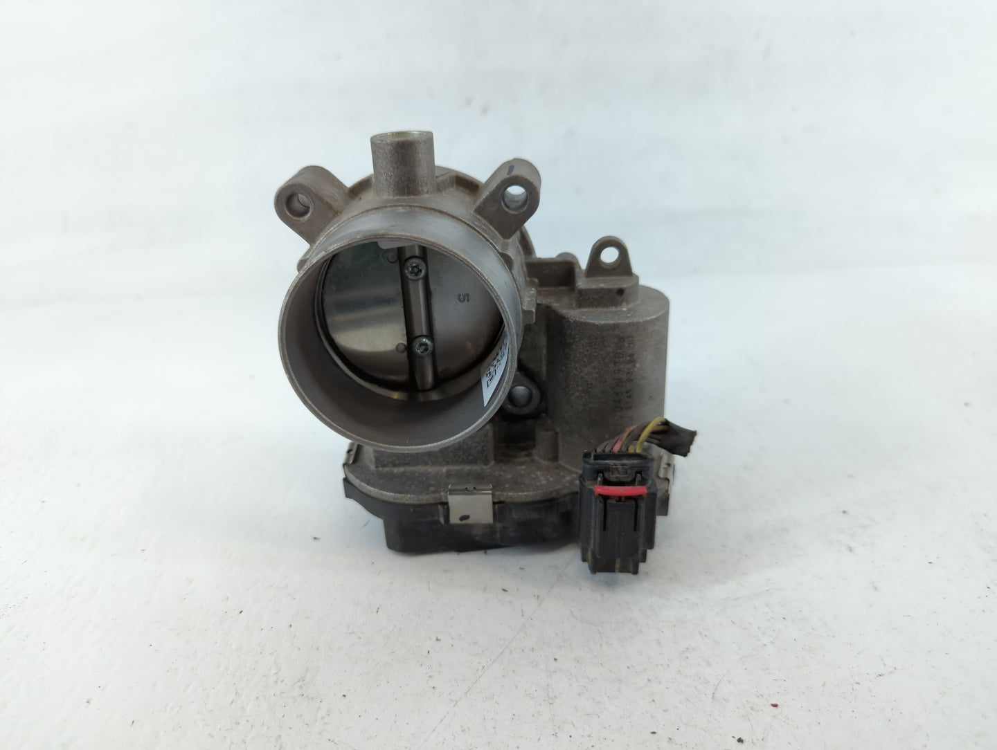 2015-2017 Chrysler 200 Throttle Body P/N:04891970AB Fits Fits 2014 2015 2016 2017 2018 2019 2020 2021 2022 OEM Used Auto Par