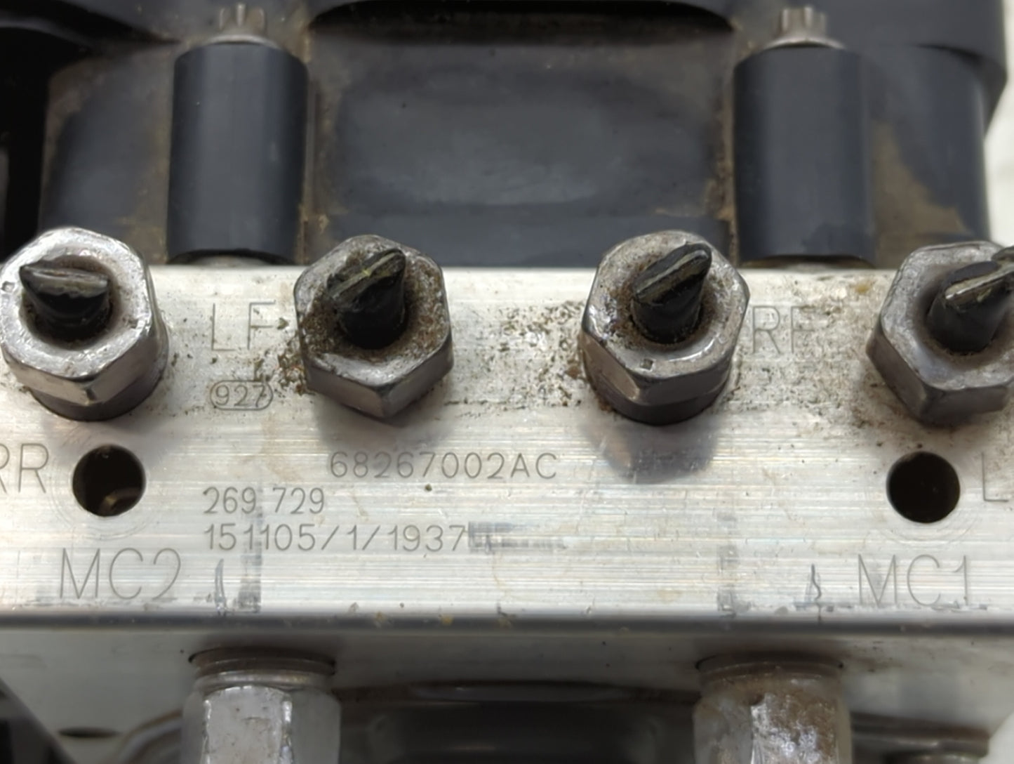 2016 Chrysler 200 ABS Pump Control Module Replacement P/N:P68267002AC Fits OEM Used Auto Parts - Oemusedautoparts1.com