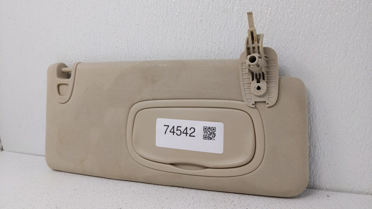 2016-2017 Chrysler 200 Sun Visor Shade Replacement Passenger Right Mirror Fits Fits 2016 2017 OEM Used Auto Parts - Oemuseda