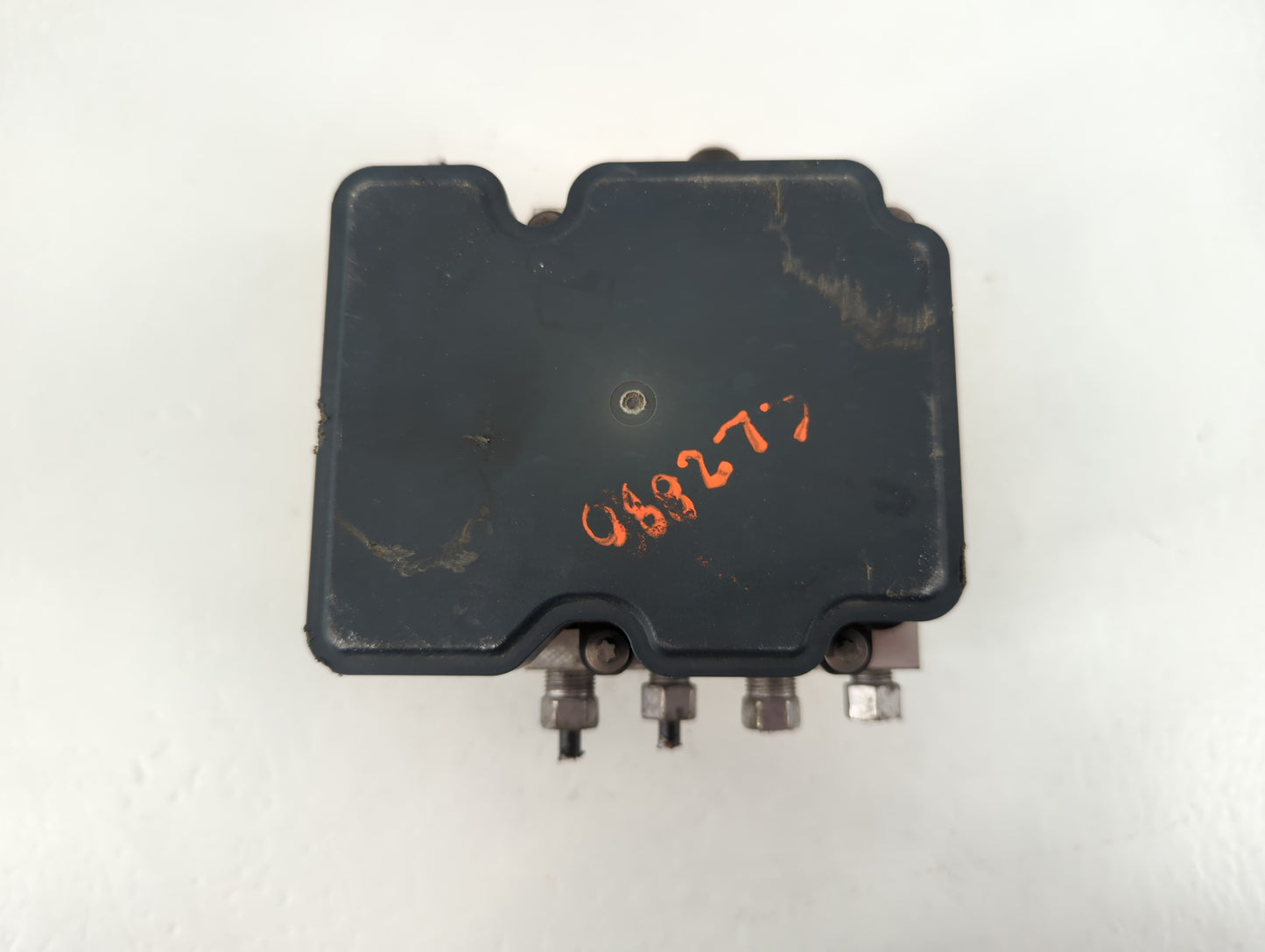 2016 Chrysler 200 ABS Pump Control Module Replacement P/N:P68267002AC Fits OEM Used Auto Parts - Oemusedautoparts1.com