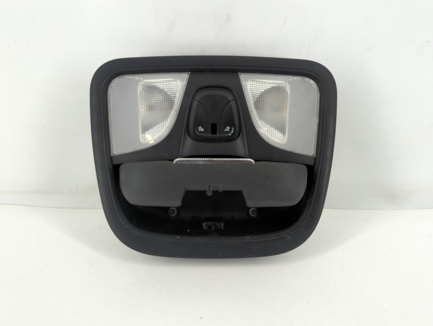 2015-2017 Chrysler 200 Overhead Roof Console 747949 - Oemusedautoparts1.com