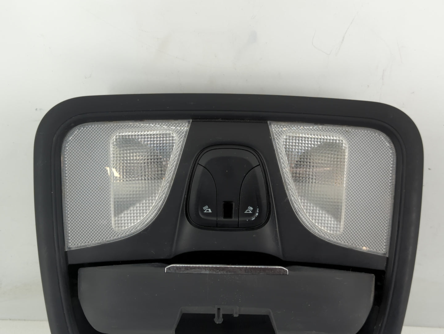 2015-2017 Chrysler 200 Overhead Roof Console 747949 - Oemusedautoparts1.com