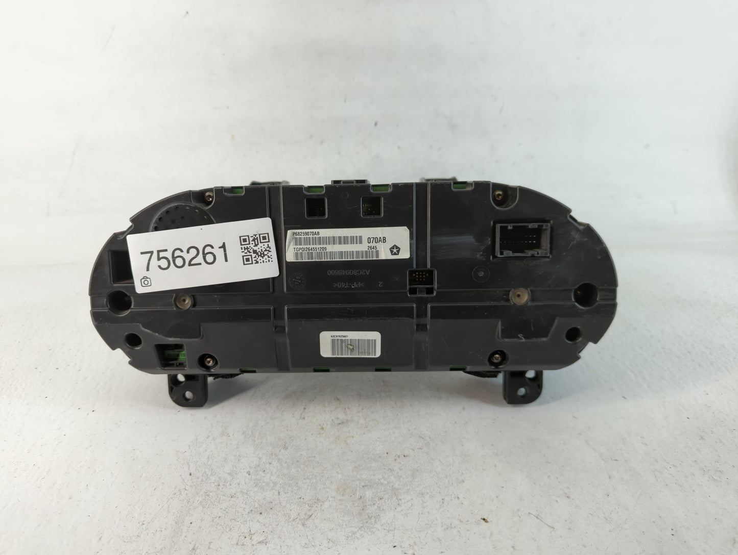 2016 Chrysler 200 Instrument Cluster Speedometer Gauges P/N:P68259070AB Fits OEM Used Auto Parts - Oemusedautoparts1.com