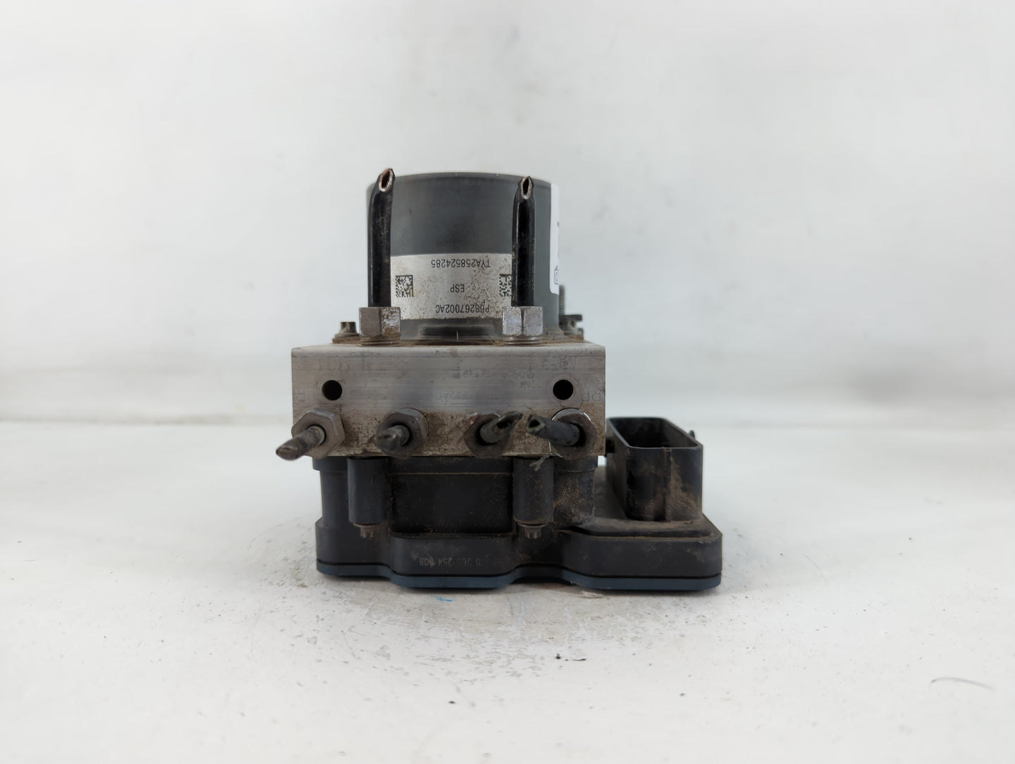 2016 Chrysler 200 ABS Pump Control Module Replacement P/N:68267002AC Fits OEM Used Auto Parts - Oemusedautoparts1.com