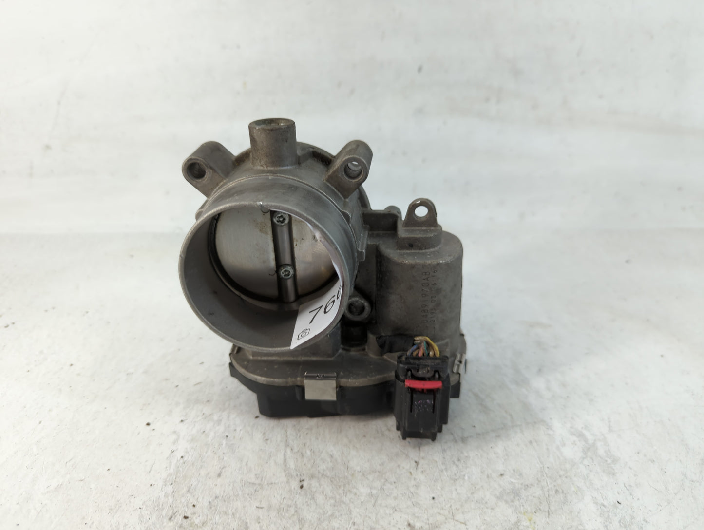 2015-2017 Chrysler 200 Throttle Body P/N:04891790AB Fits Fits 2014 2015 2016 2017 2018 2019 2020 2021 2022 OEM Used Auto Par