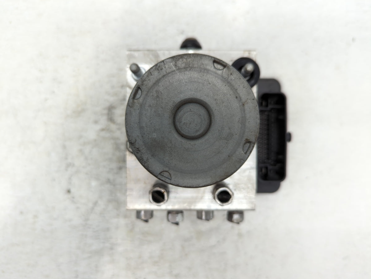 2016 Chrysler 200 Anti-Lock Brake ABS Pump Module Actuator OEM P/N:68267002AC Fits OEM Used Auto Parts - Oemusedautoparts1.c