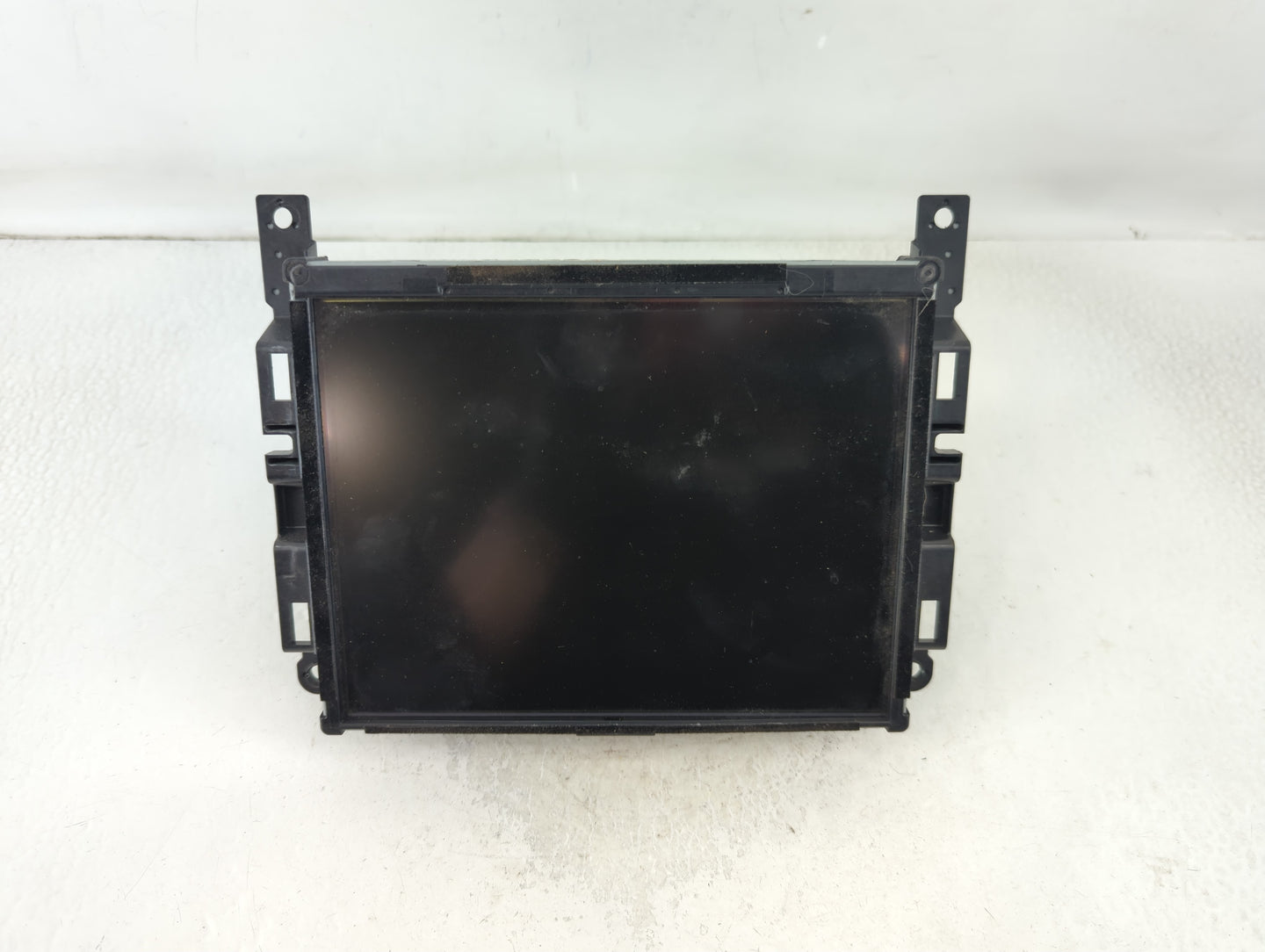 2016-2016 Chrysler 200 Am Fm Cd Player Radio Receiver - Oemusedautoparts1.com
