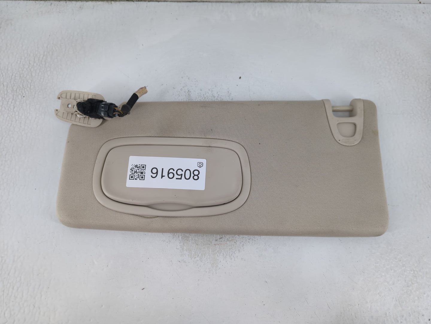 2016-2017 Chrysler 200 Sun Visor Shade Replacement Driver Left Mirror Fits Fits 2016 2017 OEM Used Auto Parts - Oemusedautop