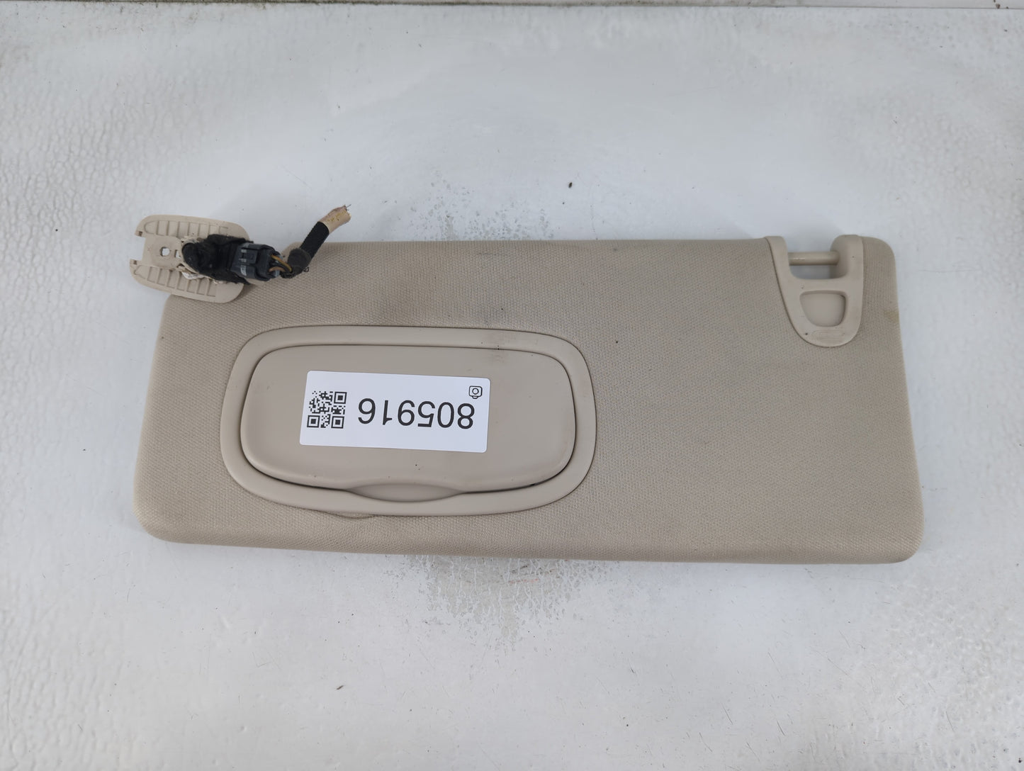2016-2017 Chrysler 200 Sun Visor Shade Replacement Driver Left Mirror Fits Fits 2016 2017 OEM Used Auto Parts - Oemusedautop