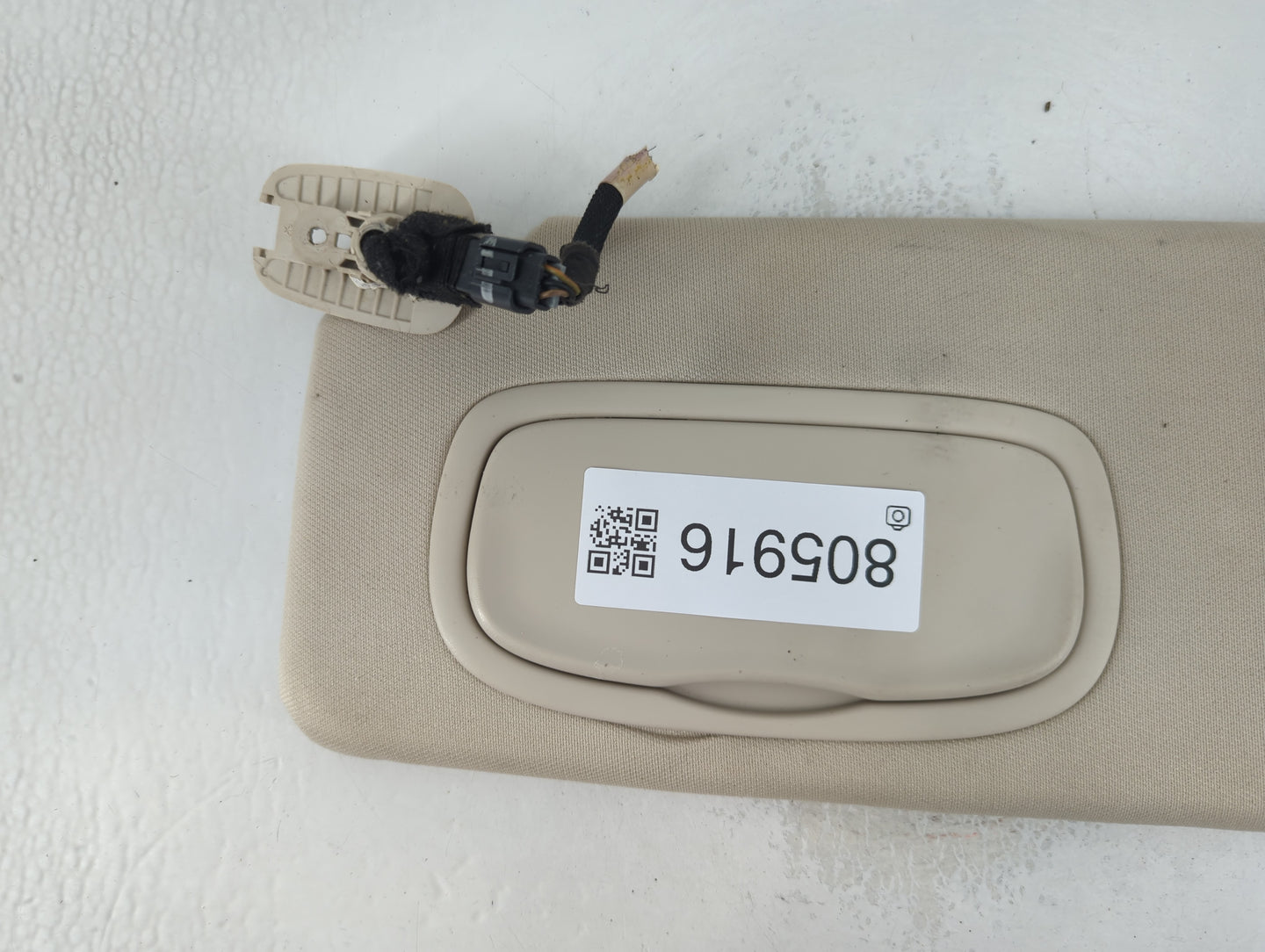 2016-2017 Chrysler 200 Sun Visor Shade Replacement Driver Left Mirror Fits Fits 2016 2017 OEM Used Auto Parts - Oemusedautop