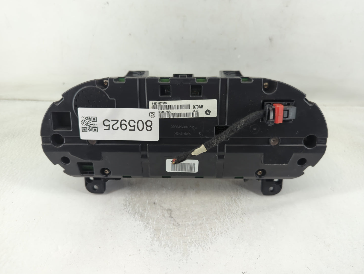 2016 Chrysler 200 Instrument Cluster Speedometer Gauges P/N:P68259070AB Fits OEM Used Auto Parts - Oemusedautoparts1.com