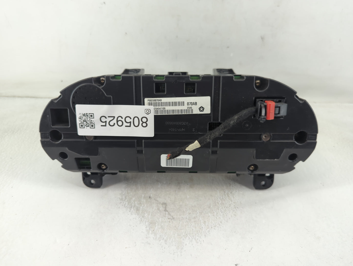 2016 Chrysler 200 Instrument Cluster Speedometer Gauges P/N:P68259070AB Fits OEM Used Auto Parts - Oemusedautoparts1.com