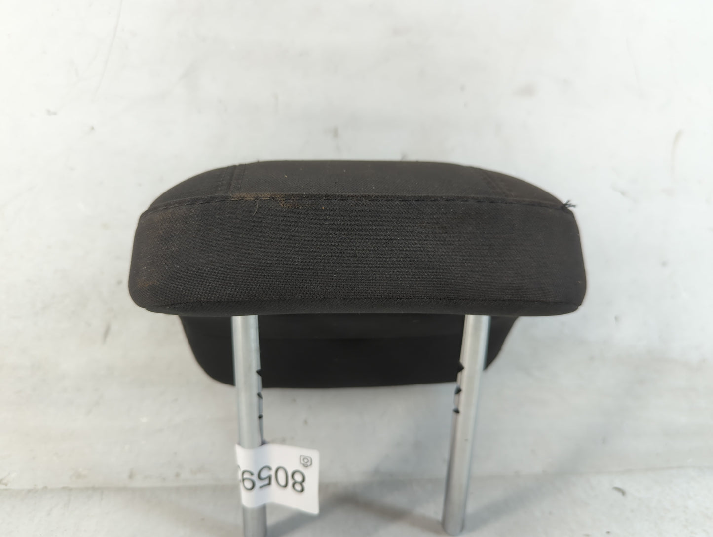 2016 Chrysler 200 Headrest Head Rest Rear Center Seat Fits OEM Used Auto Parts - Oemusedautoparts1.com