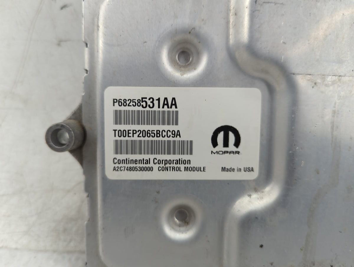 2016-2017 Chrysler 200 PCM Engine Control Computer ECU ECM PCU OEM P/N:P68258531AA P68250525AD Fits Fits 2016 2017 OEM Used 