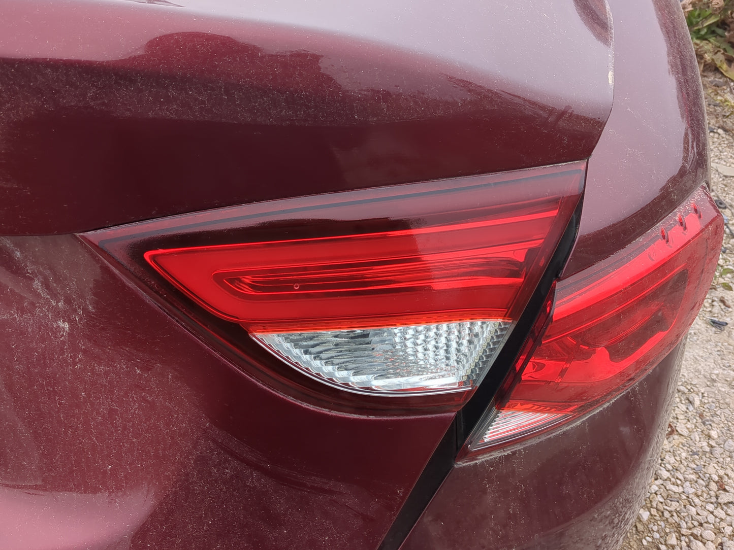 Tail Lights 2016 CHRYSLER 200 - Oemusedautoparts1.com