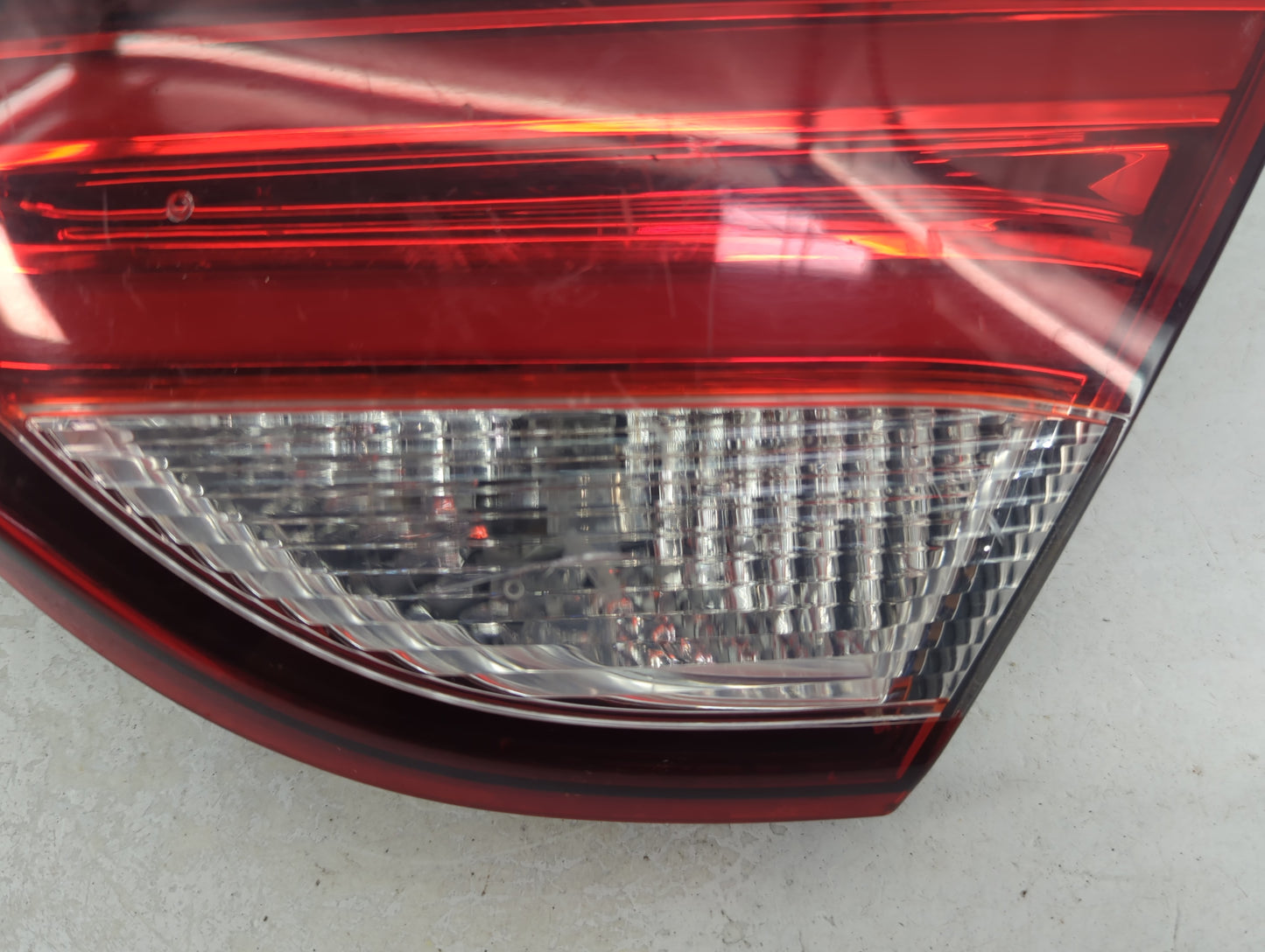 Tail Lights 2016 CHRYSLER 200 - Oemusedautoparts1.com