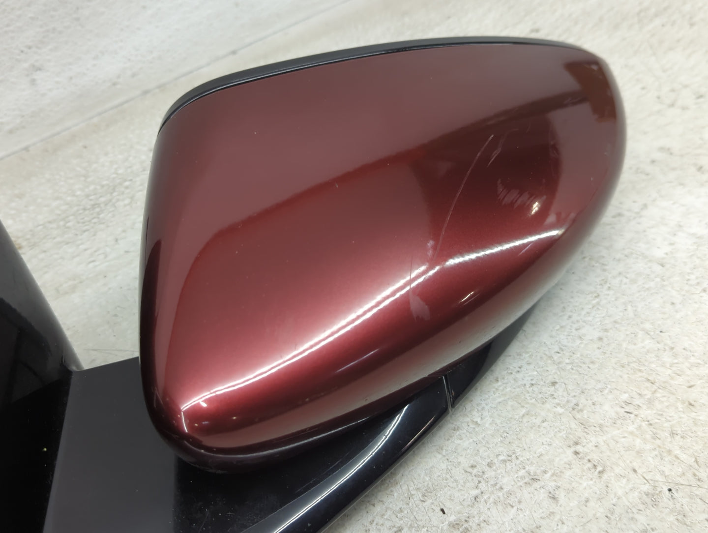2015-2017 Chrysler 200 Driver Side View Mirror - Left Door Mirror OEM Used - Oemusedautoparts1.com