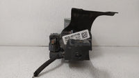 2016 Chrysler 200 Anti-Lock Brake ABS Pump Module Actuator OEM P/N:68267002AC Fits OEM Used Auto Parts - Oemusedautoparts1.c
