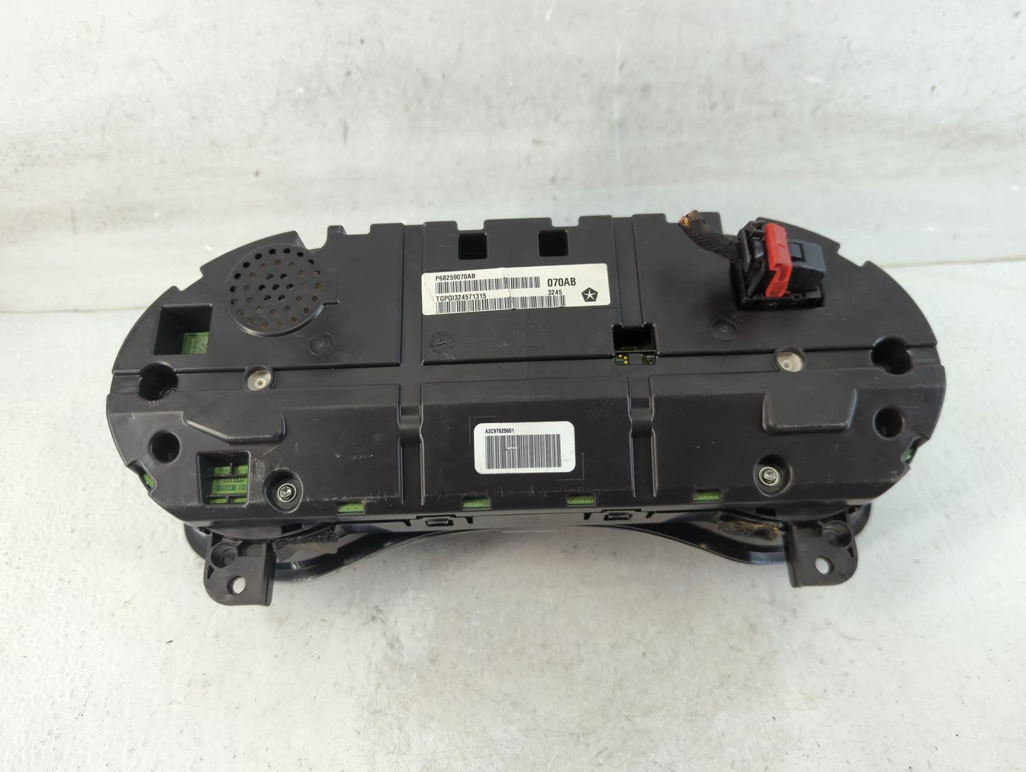 2016 Chrysler 200 Instrument Cluster Speedometer Gauges P/N:P68259061AB Fits OEM Used Auto Parts - Oemusedautoparts1.com