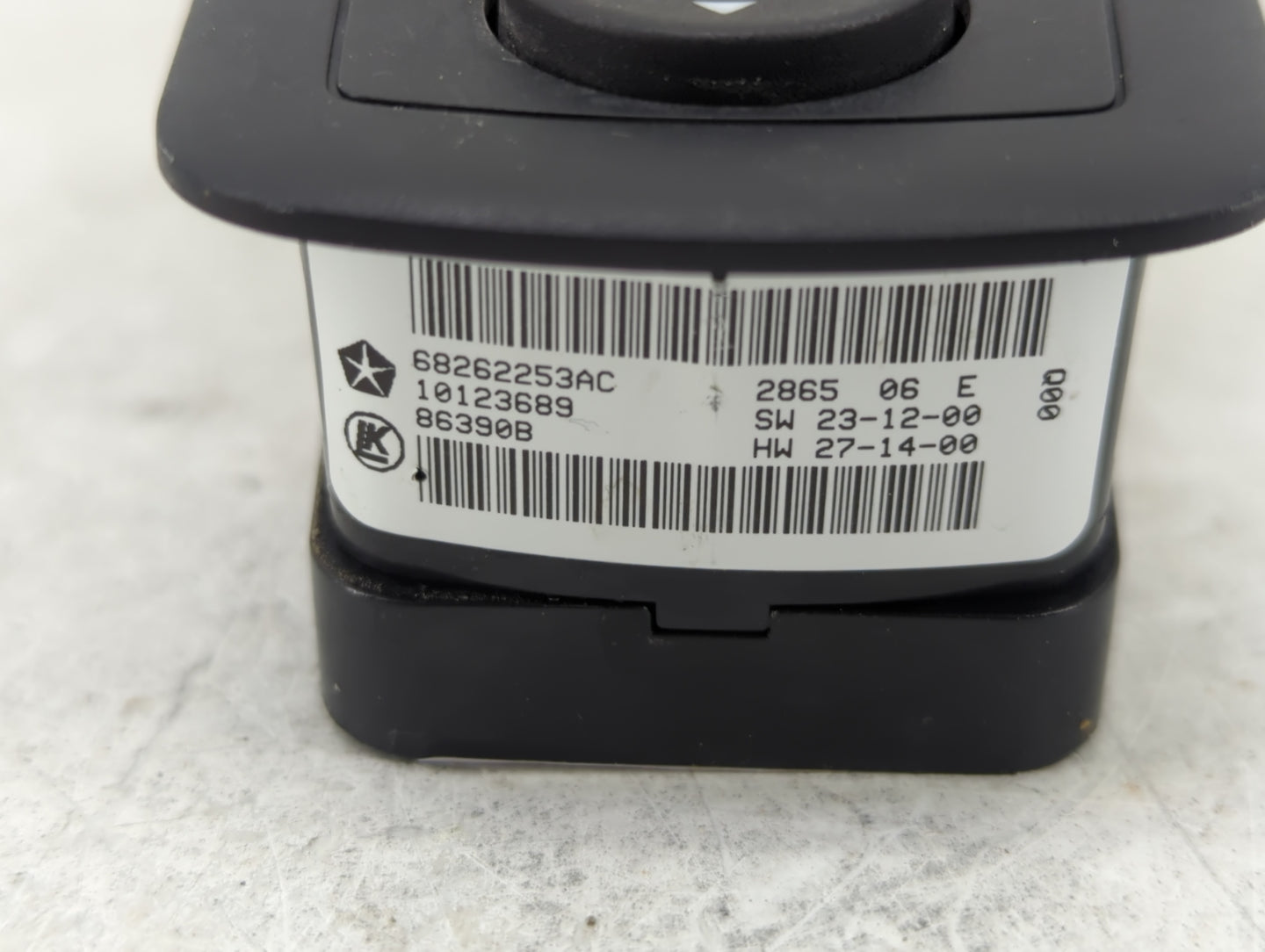 2015-2019 Chrysler 300 Master Power Window Switch Replacement Driver Side Left P/N:68262253AC Fits OEM Used Auto Parts - Oem