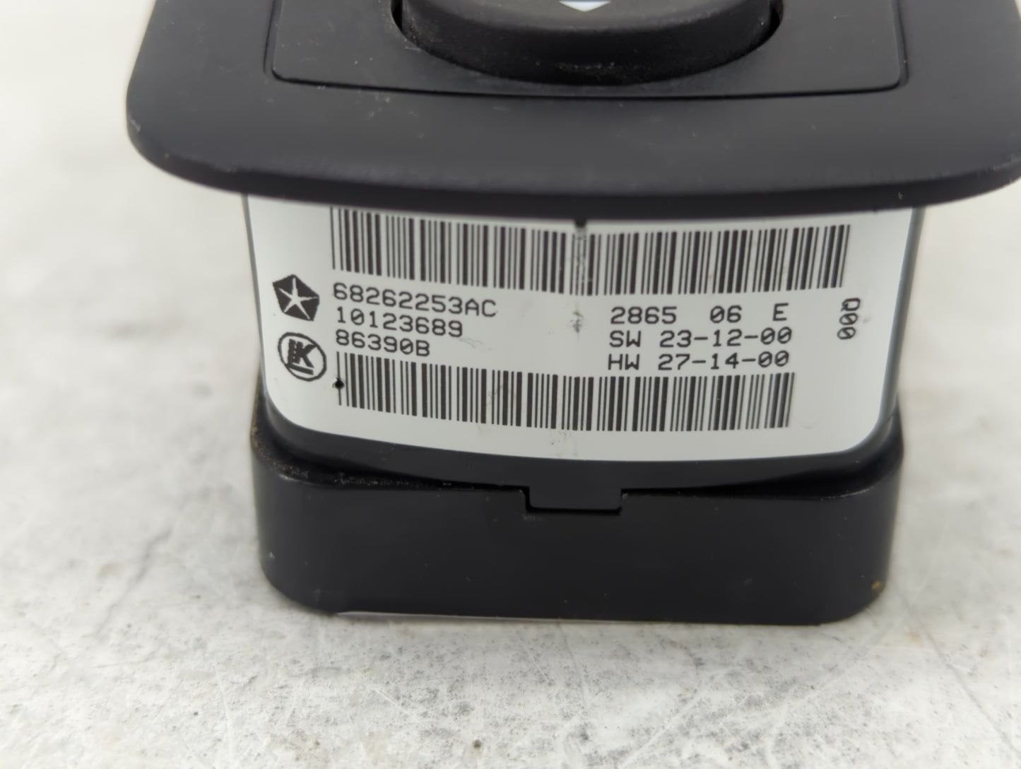 2015-2019 Chrysler 300 Master Power Window Switch Replacement Driver Side Left P/N:68262253AC Fits OEM Used Auto Parts - Oem