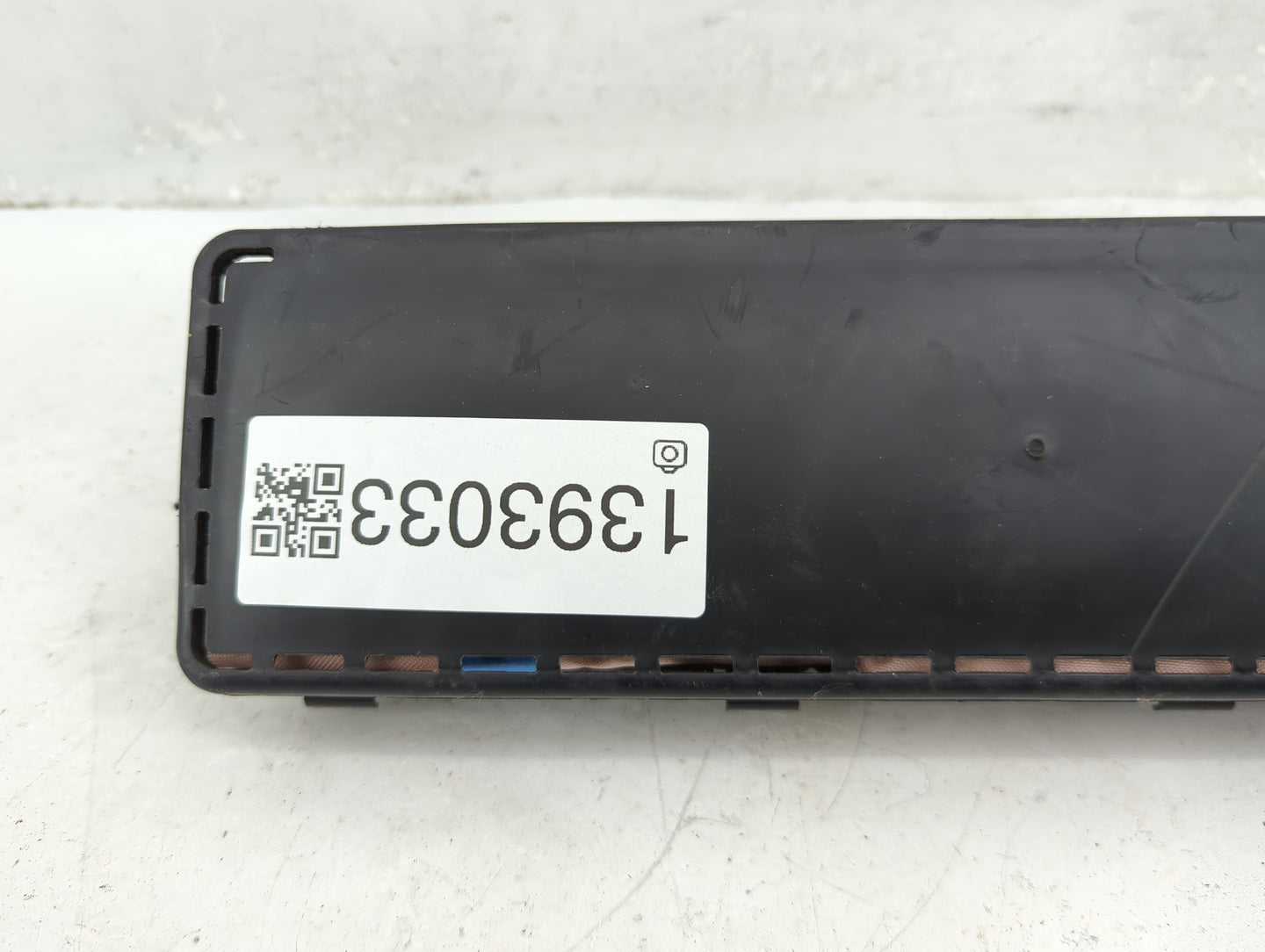 2011-2022 Chrysler 300 Air Bag Driver Left Knee OEM P/N:P05057792AH Fits OEM Used Auto Parts - Oemusedautoparts1.com