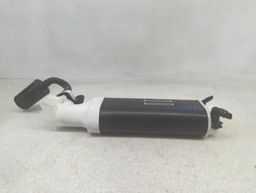 2016 Chrysler 300 Fuel Vapor Charcoal Canister - Oemusedautoparts1.com